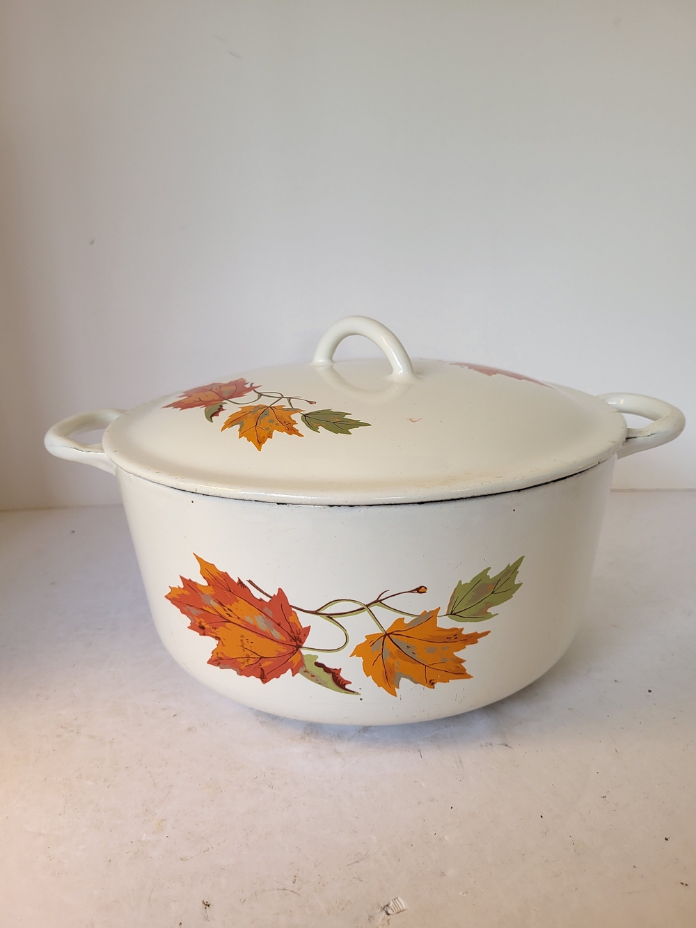 1960s Descoware Enamel Cast Iron Covered 4qt Dutch Oven Autumn Leaves